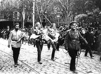 26 апреля 1916 года -  начало высадки во Франции русского экспе­диционного корпуса, направленного в помощь союзникам
